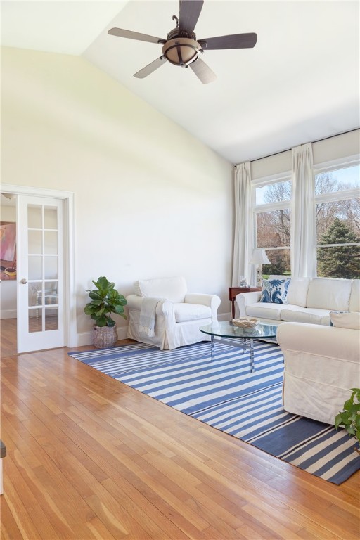27 Col Christopher Greene Road Portsmouth, RI 02871 - Photo 5 of 43