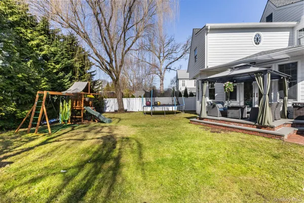 $2,298,000 | 467 Highbrook Avenue, Pelham, NY 10803