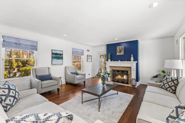 $2,298,000 | 467 Highbrook Avenue, Pelham, NY 10803