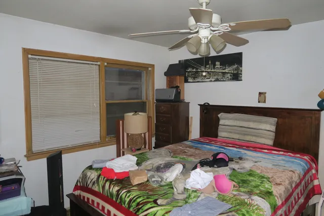 $185,000 | 14602 Loomis Avenue, Harvey, IL 60426