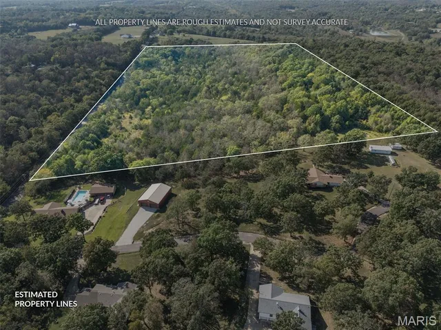 $630,000 | 1444 Yellow Rock Road, De Soto, MO 63020