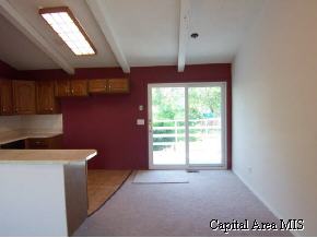 810 Springfield Road Athens, IL 62613 - Photo 5 of 9 Gallery Image 5