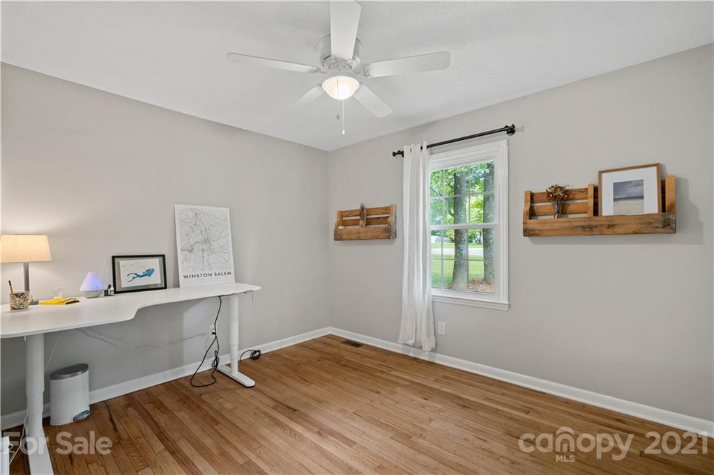 6032 Potter Road Matthews, NC 28104 - Photo 11 of 21 Gallery Image 11