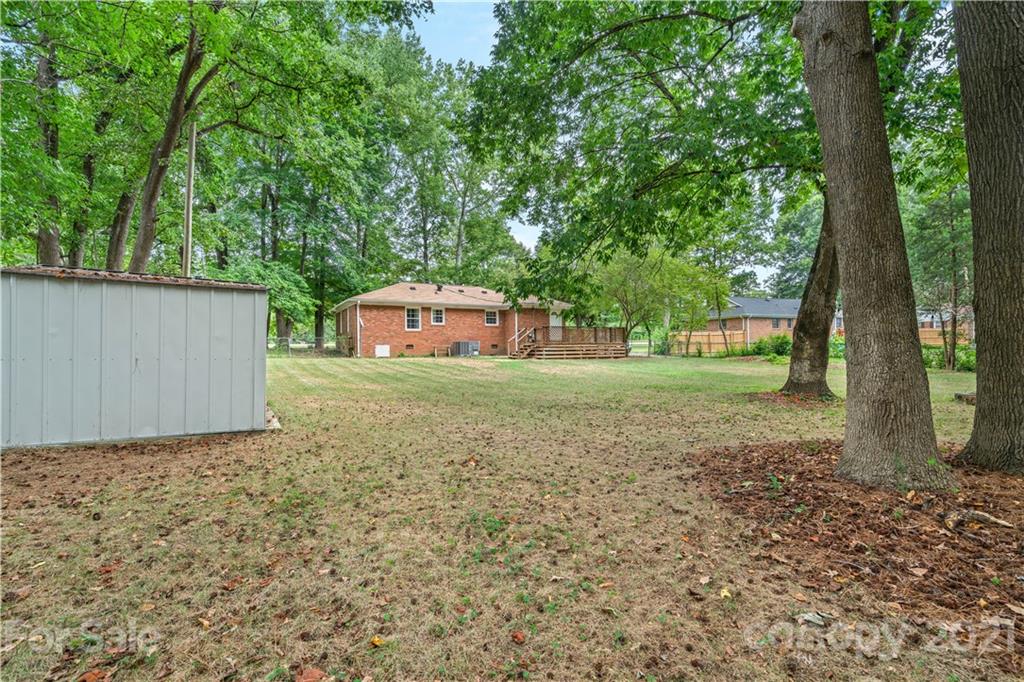 6032 Potter Road Matthews, NC 28104 - Photo 16 of 21 Gallery Image 16