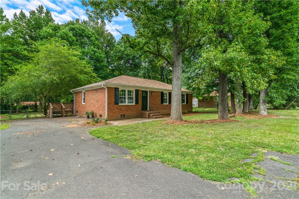 6032 Potter Road Matthews, NC 28104 - Photo 20 of 21 Gallery Image 20