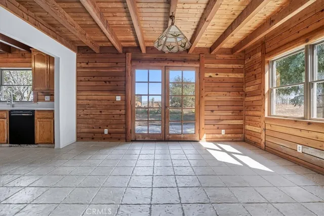 $2,300,000 | 2935 East Clark Avenue, Santa Maria, CA 93455