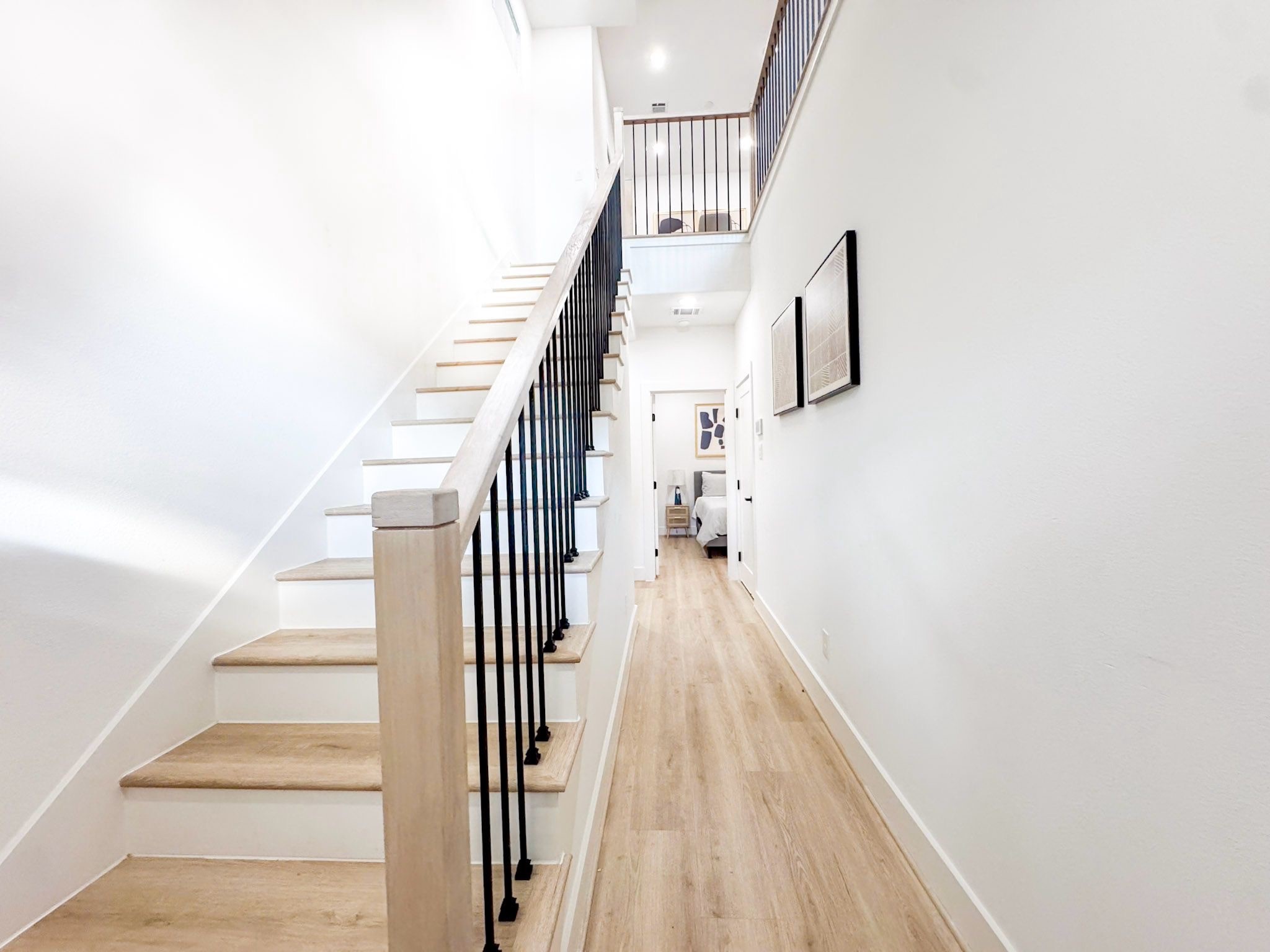 2706 Cochran Street Houston, TX 77009 - Photo 17 of 23 a view of entryway and gallery