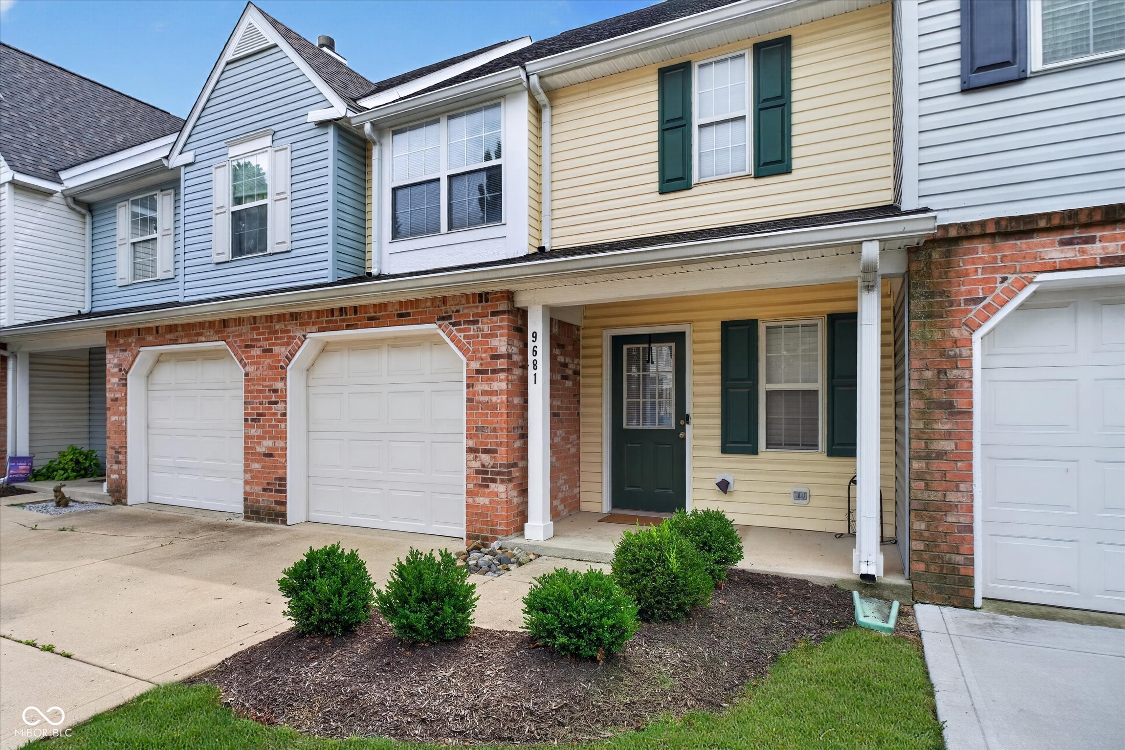 9681 Anson Street Fishers, IN 46038 - Photo 2 of 24 Gallery Image 2