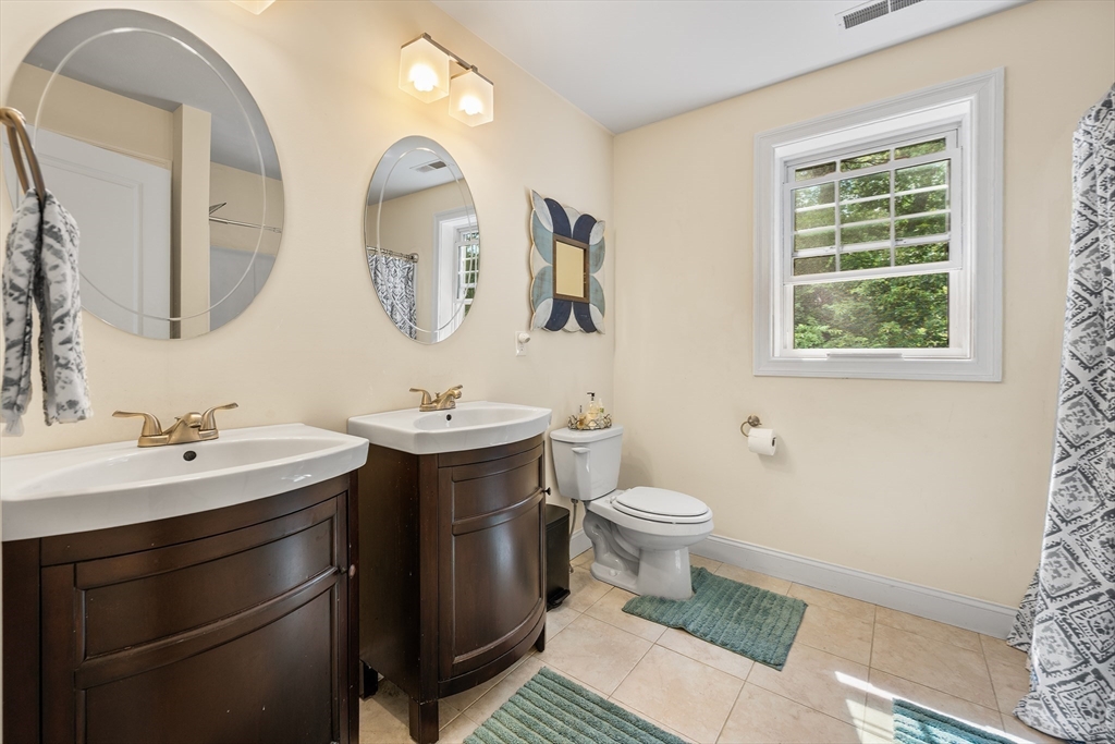 169 High Plain Road Andover, MA 01810 - Photo 23 of 40