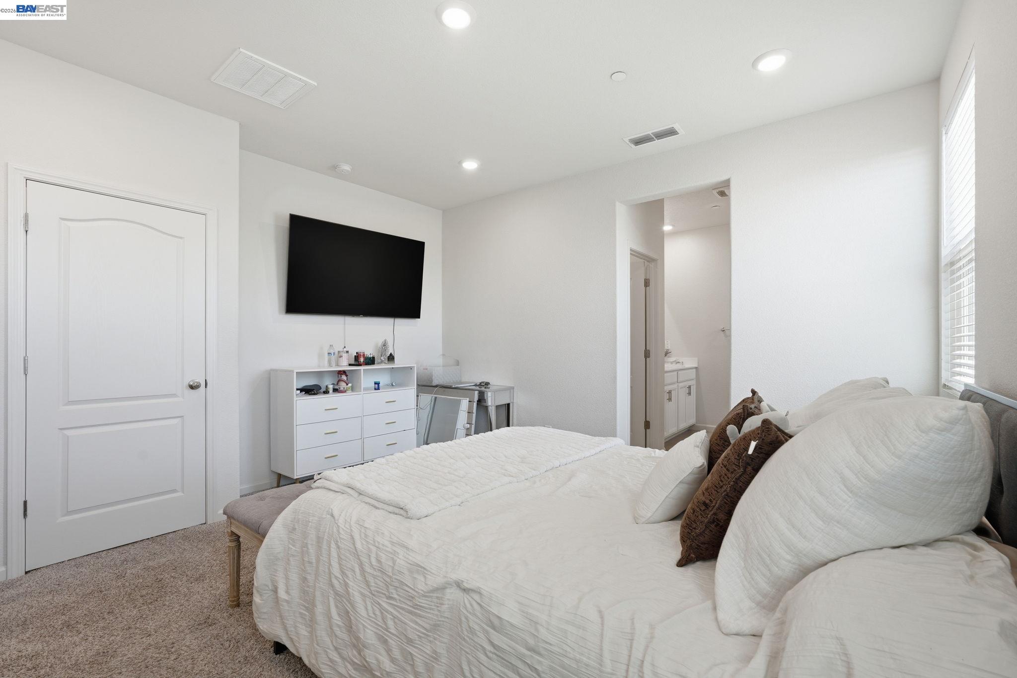 3134 Feather Road Manteca, CA 95337 - Photo 53 of 74