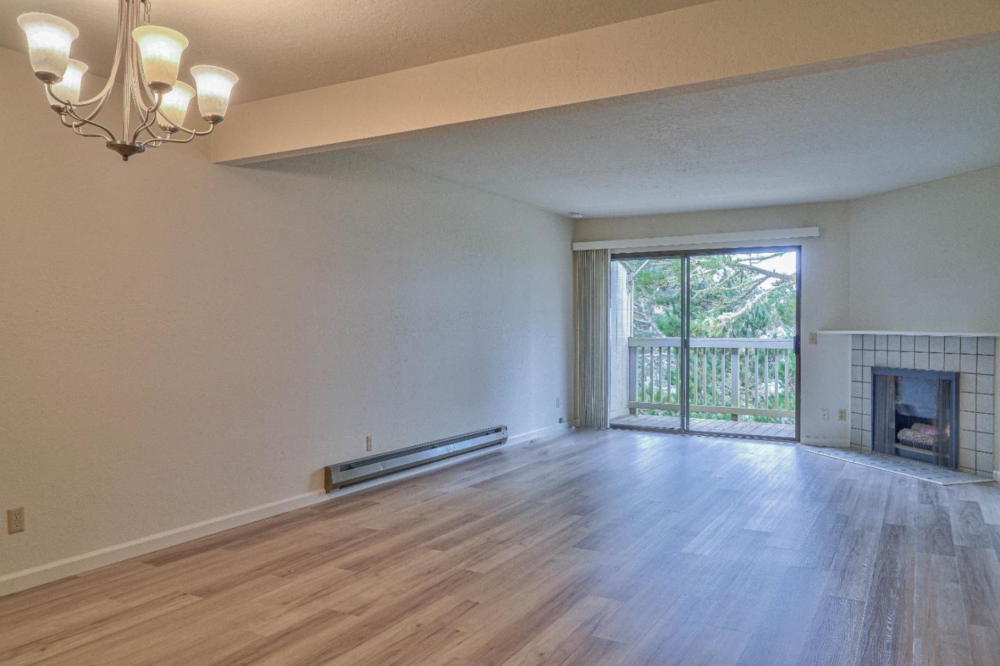 250 Forest Ridge Road, Unit 52 Monterey, CA 93940 - Photo 6 of 33 Gallery Image 6