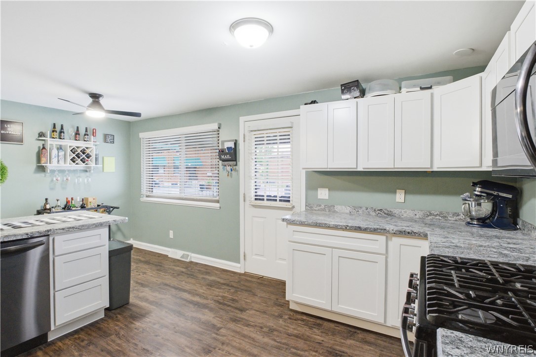1717 Orchard Park Road West Seneca, NY 14224 - Photo 8 of 30