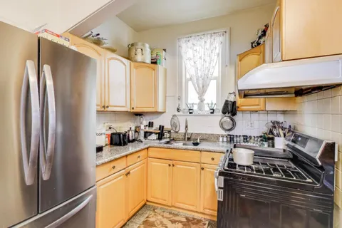 $1,588,000 | 4592-4594 Mission Street, San Francisco, CA 94112