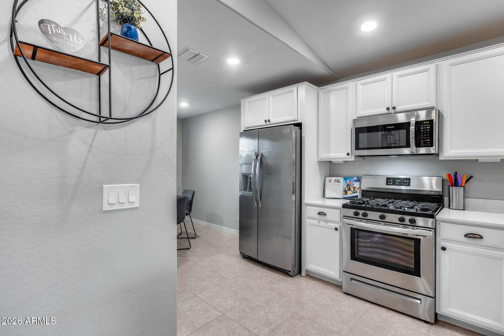 16574 West Alameda Road Surprise, AZ 85387 - Photo 9 of 30 21-19