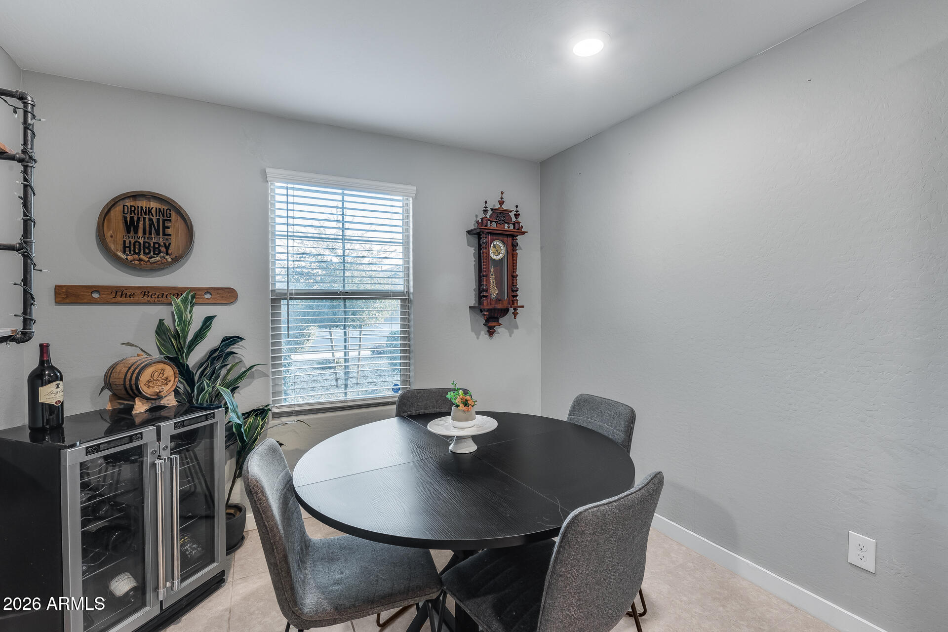 16574 West Alameda Road Surprise, AZ 85387 - Photo 10 of 30 27-14