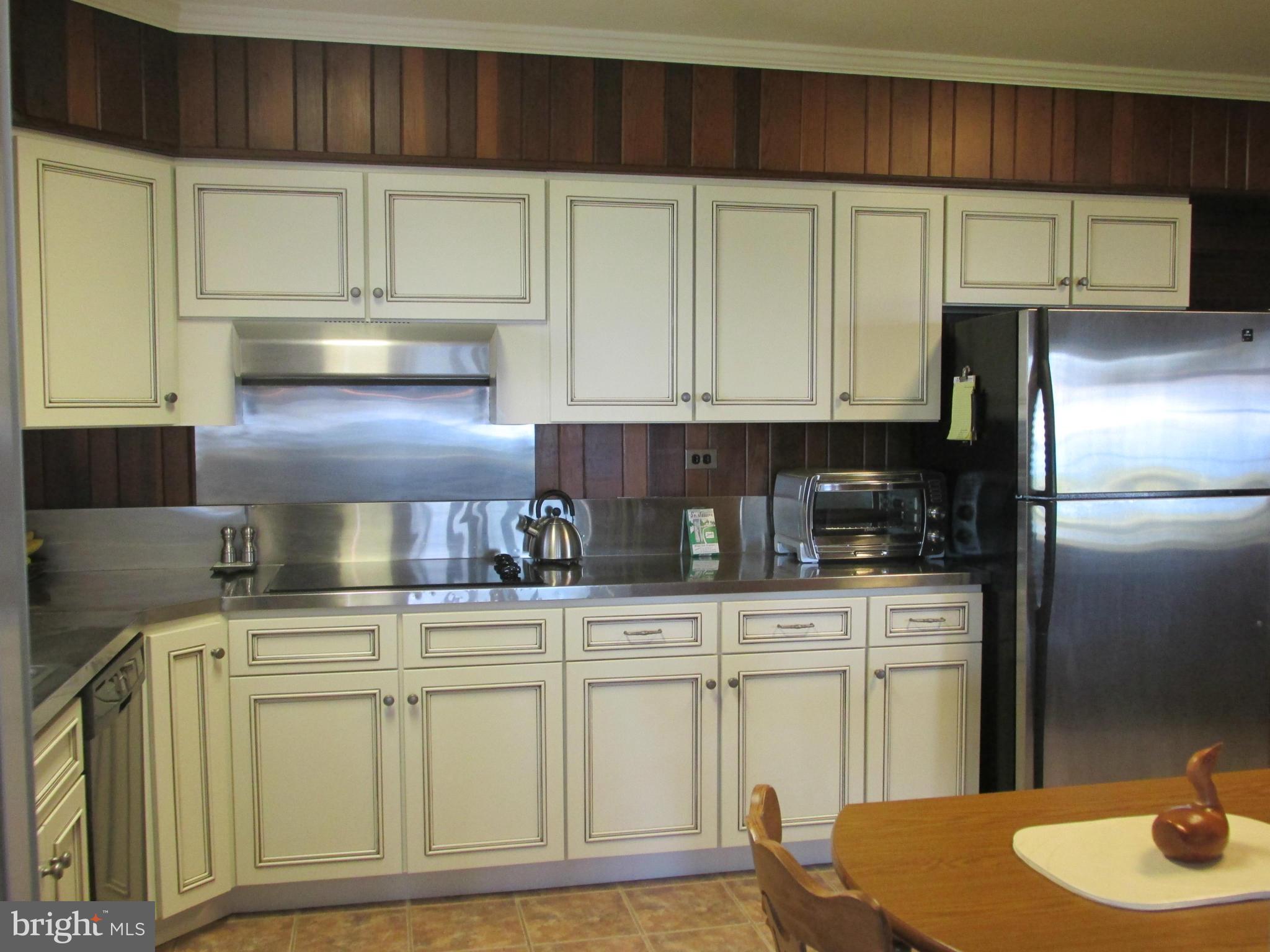 5 Hatsawap Road Cambridge, MD 21613 - Photo 4 of 25 Kitchen/stainless steal counter tops