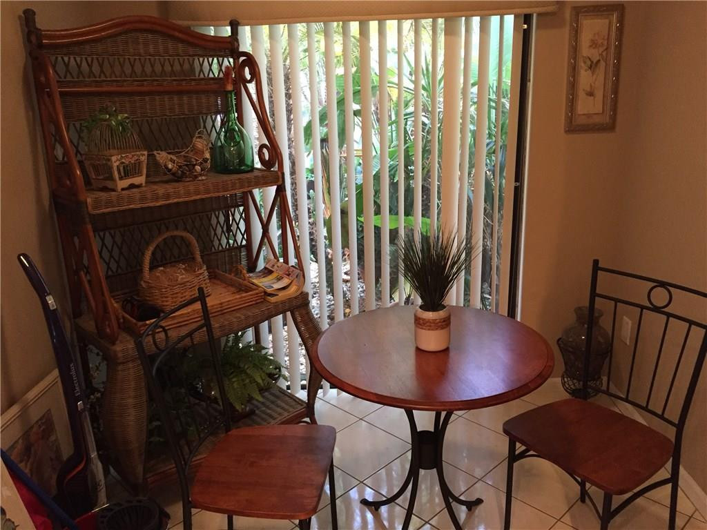 19984 Rima Circle, Unit 19984 Boca Raton, FL 33434 - Photo 4 of 35 Photo 4