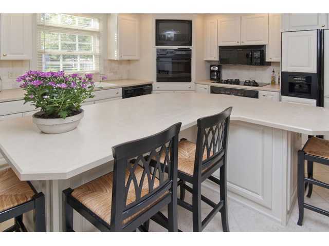 303 South Ardmore Road Columbus, OH 43209 - Photo 11 of 25