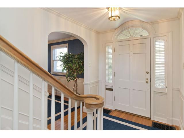 303 South Ardmore Road Columbus, OH 43209 - Photo 4 of 25