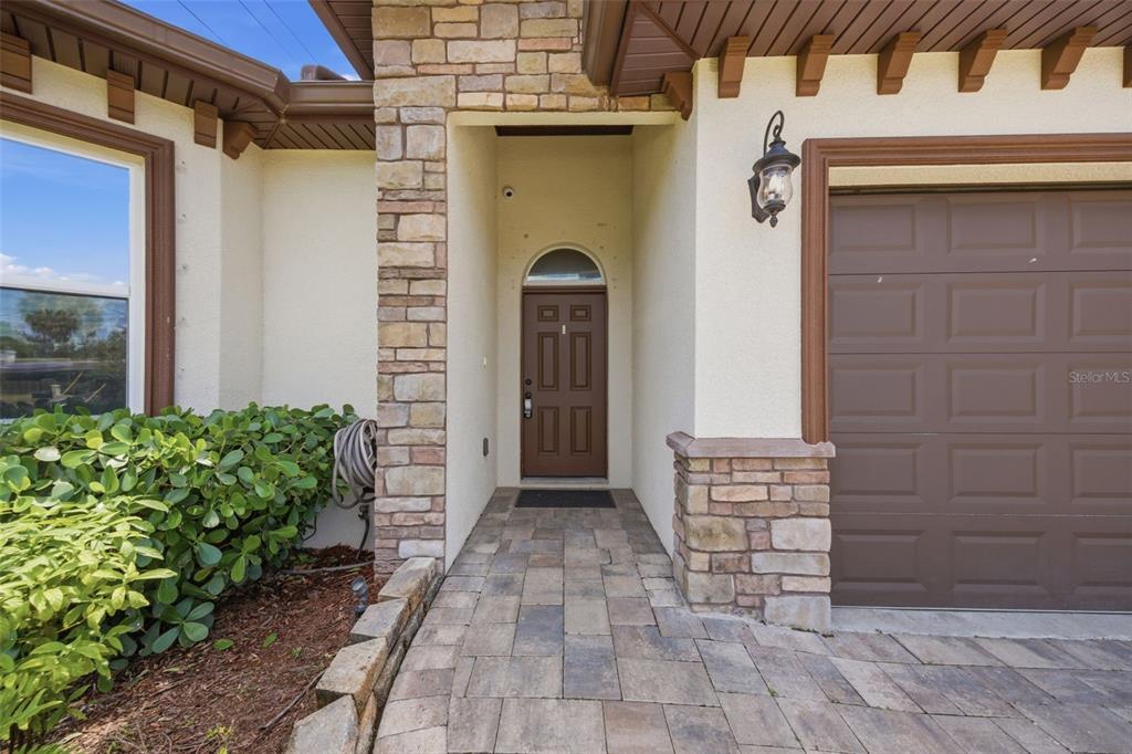 2902 West Heiter Street Tampa, FL 33607 - Photo 3 of 55