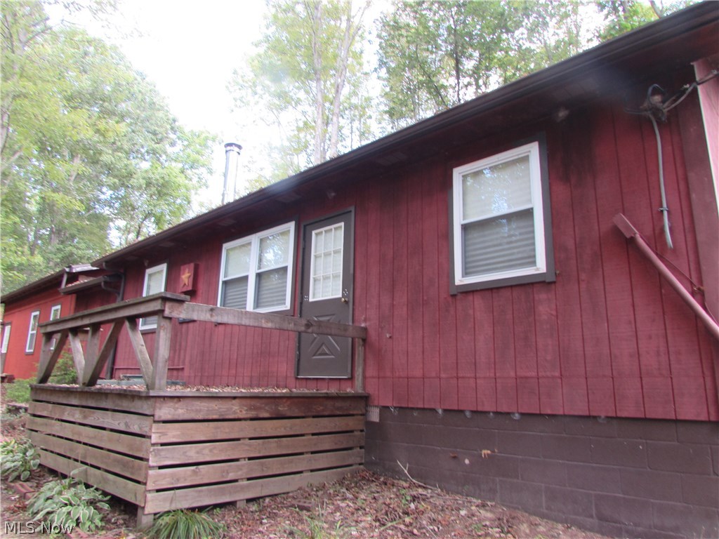 9137 Prunty Road Berea, WV 26327 - Photo 3 of 25
