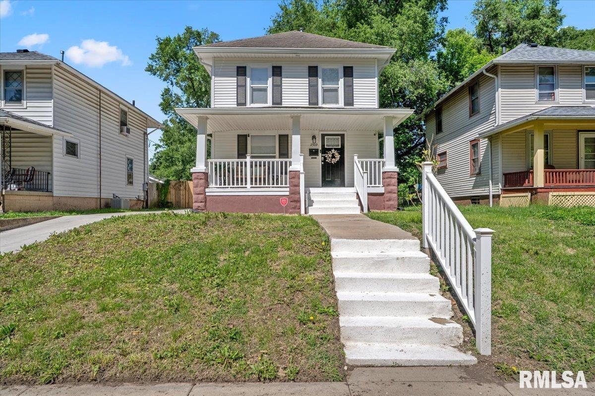 2509 South 10th Street Springfield, IL 62703 - Photo 1 of 20