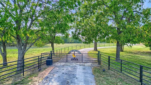 $2,995,000 | 1271 Farm To Market Road 3496, Gainesville, TX 76240