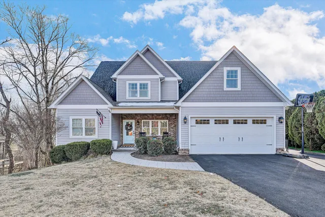 $799,000 | 4524 Rosecrest Road, Roanoke, VA 24018