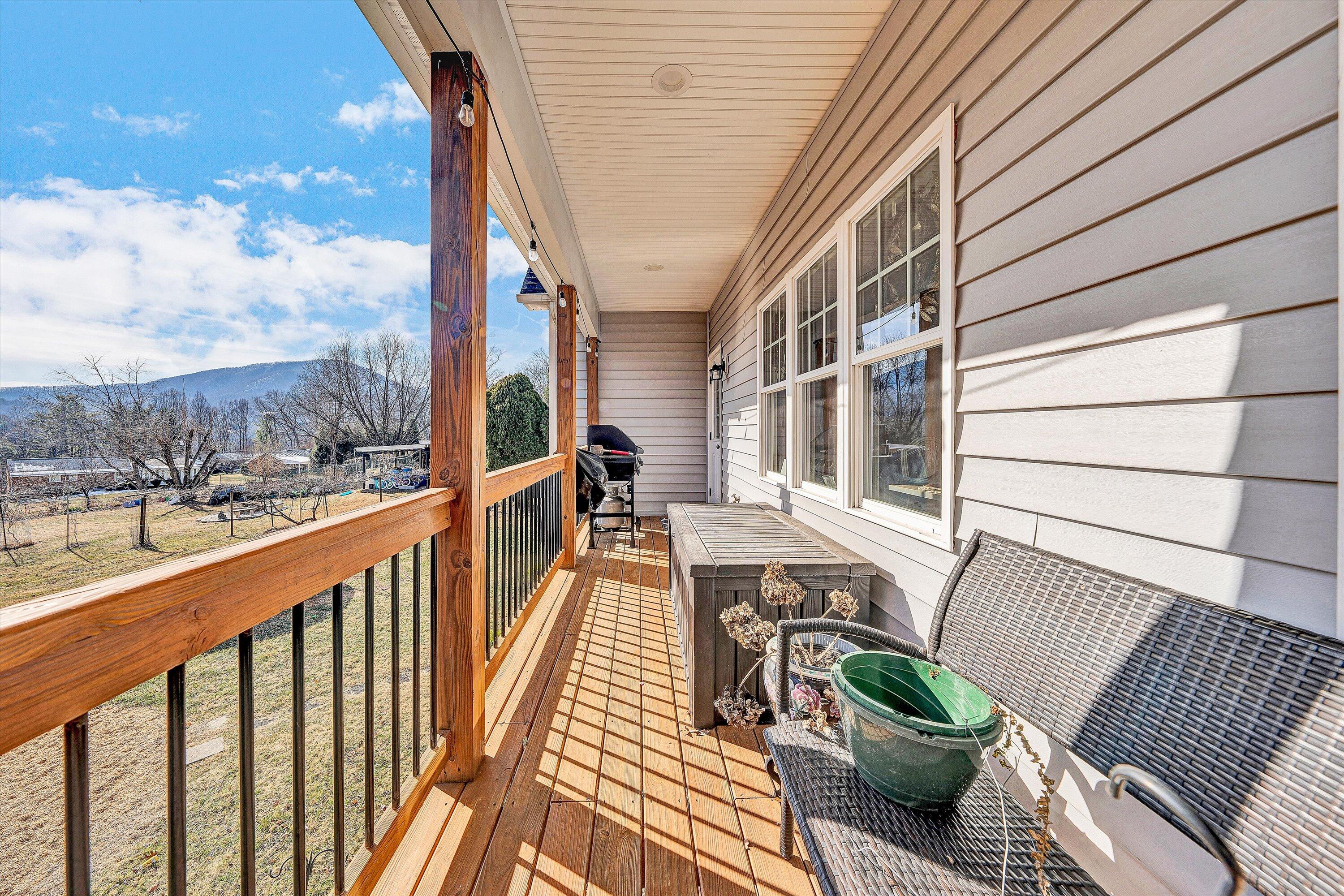 4524 Rosecrest Road Roanoke, VA 24018 - Photo 18 of 47 18-DSC00127