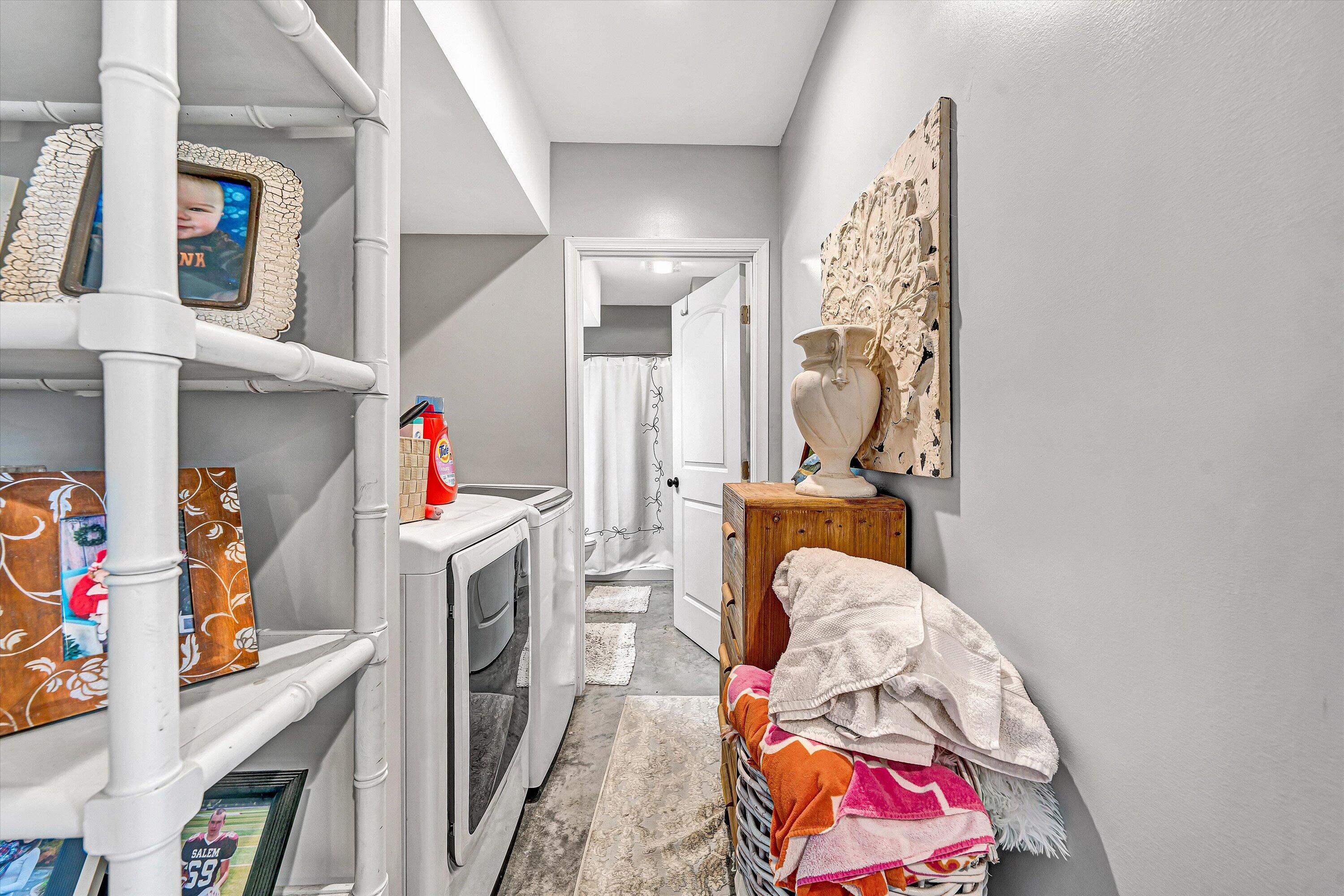 4524 Rosecrest Road Roanoke, VA 24018 - Photo 40 of 47 40-DSC00112