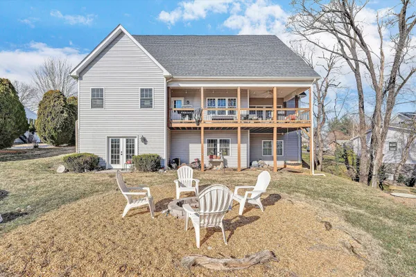 $799,000 | 4524 Rosecrest Road, Roanoke, VA 24018