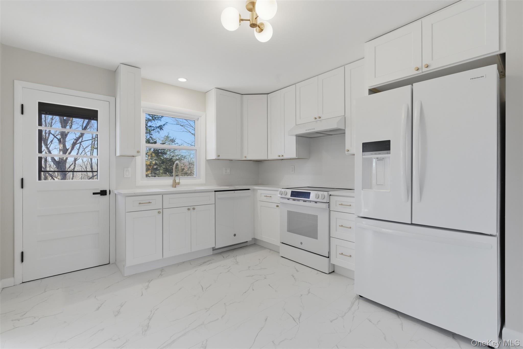 52 All Angels Hill Road Wappingers Falls, NY 12590 - Photo 13 of 50