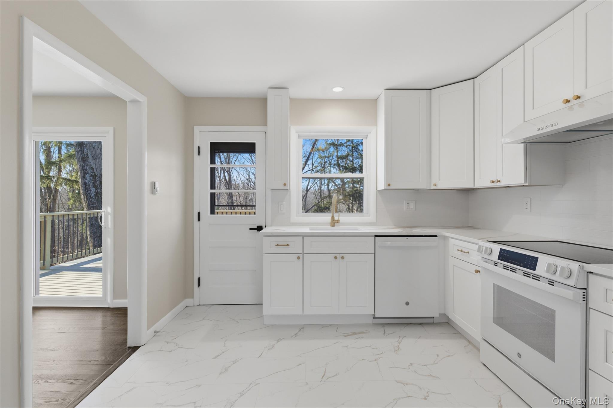 52 All Angels Hill Road Wappingers Falls, NY 12590 - Photo 14 of 50