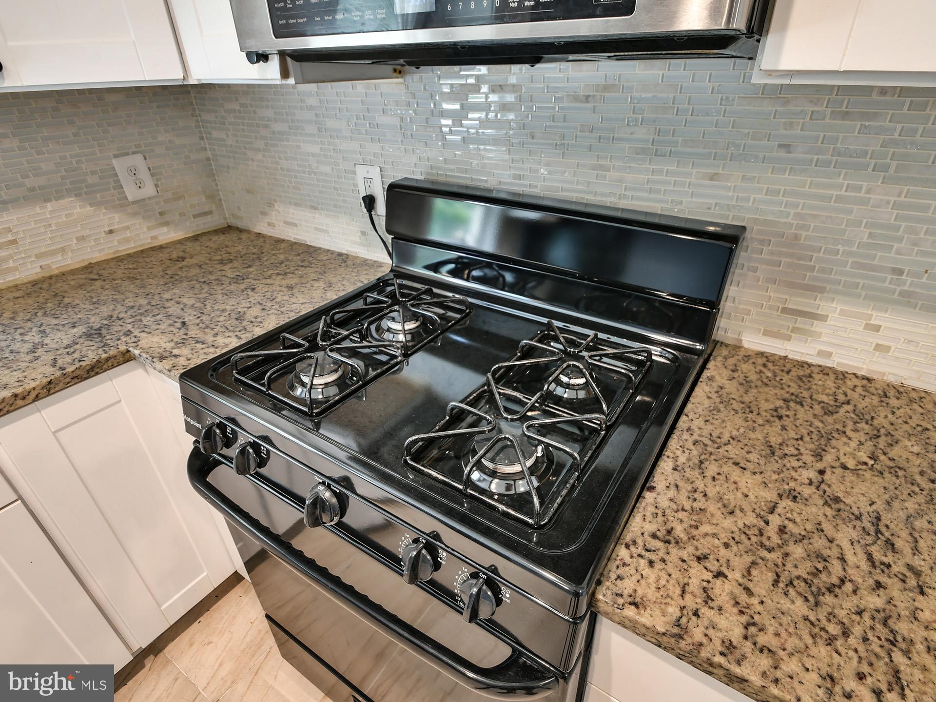 6700 Hudson Street Baltimore, MD 21224 - Photo 12 of 65