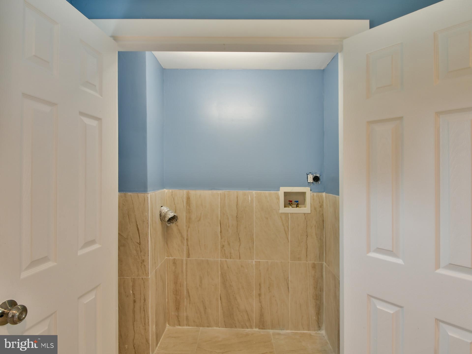 6700 Hudson Street Baltimore, MD 21224 - Photo 14 of 65