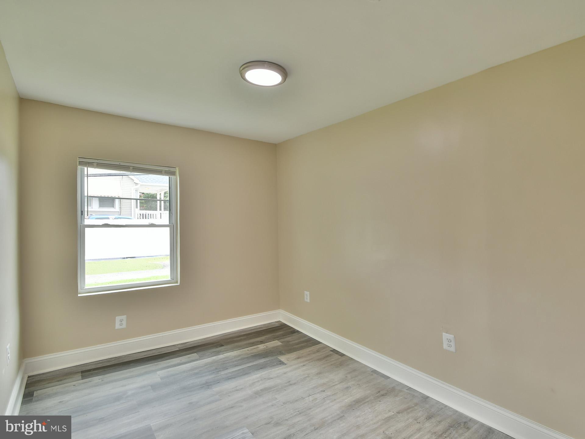 6700 Hudson Street Baltimore, MD 21224 - Photo 18 of 65