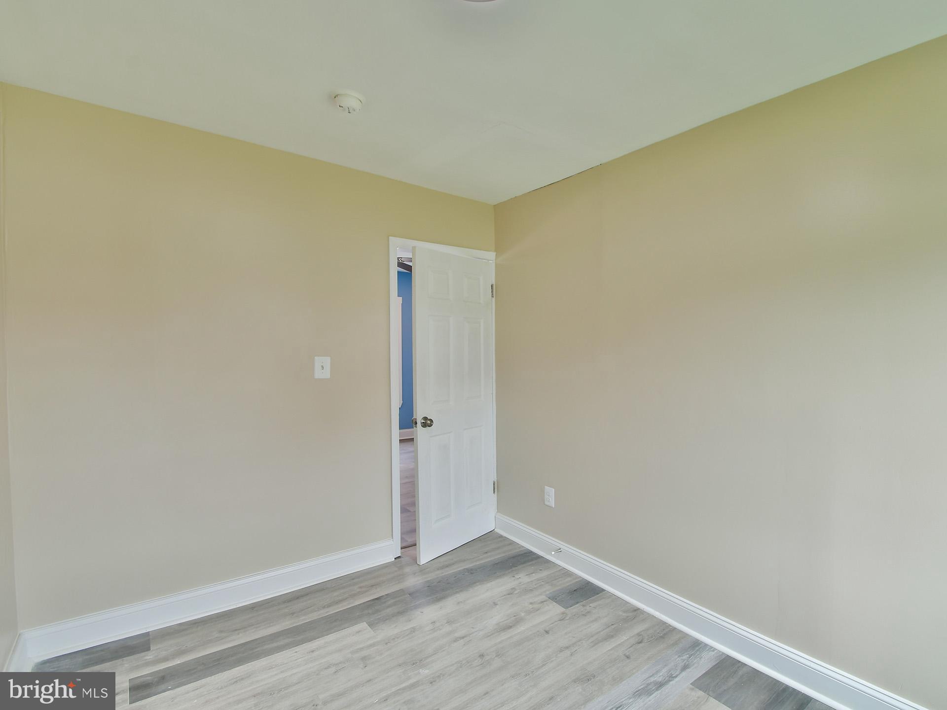 6700 Hudson Street Baltimore, MD 21224 - Photo 20 of 65