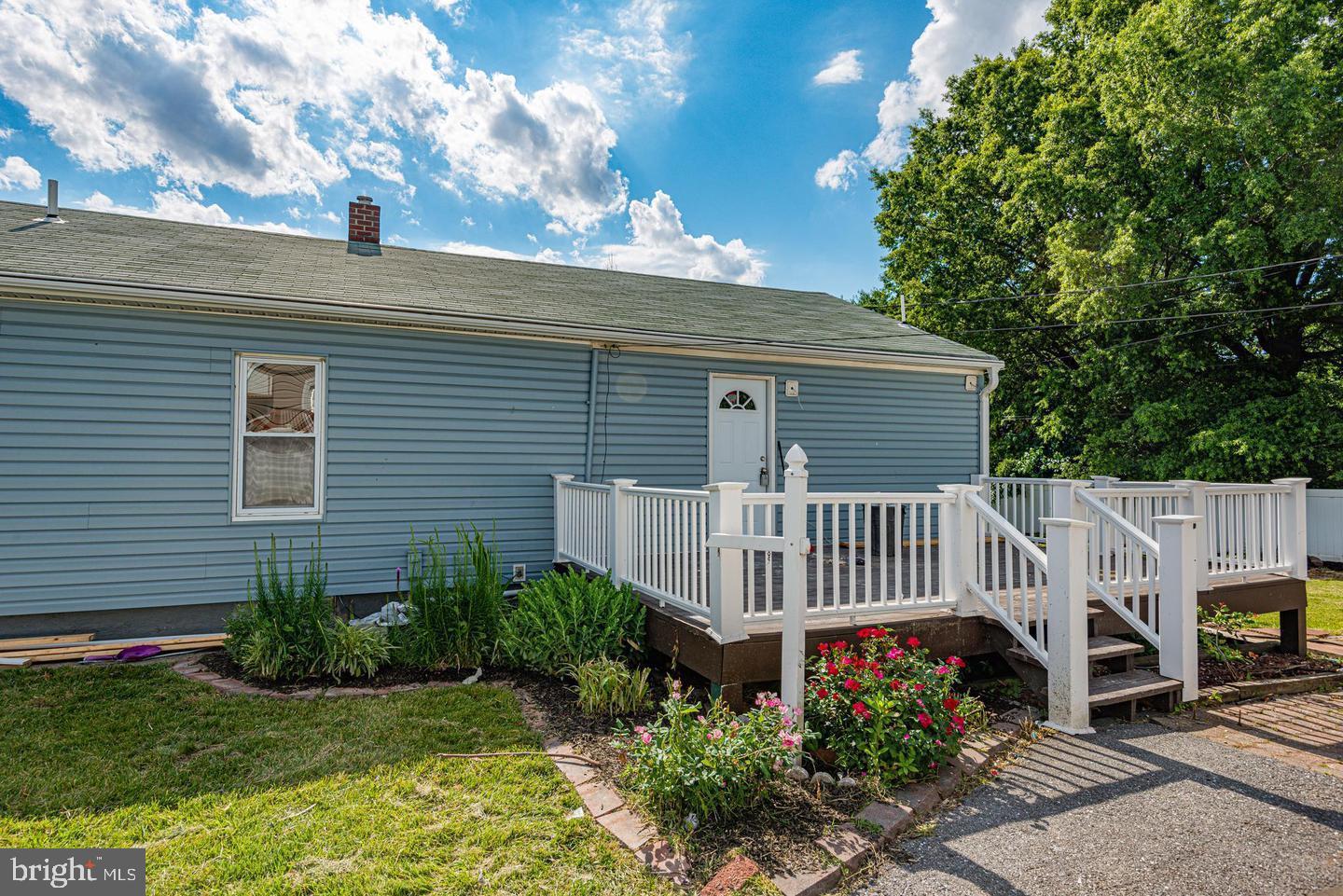 6700 Hudson Street Baltimore, MD 21224 - Photo 2 of 65