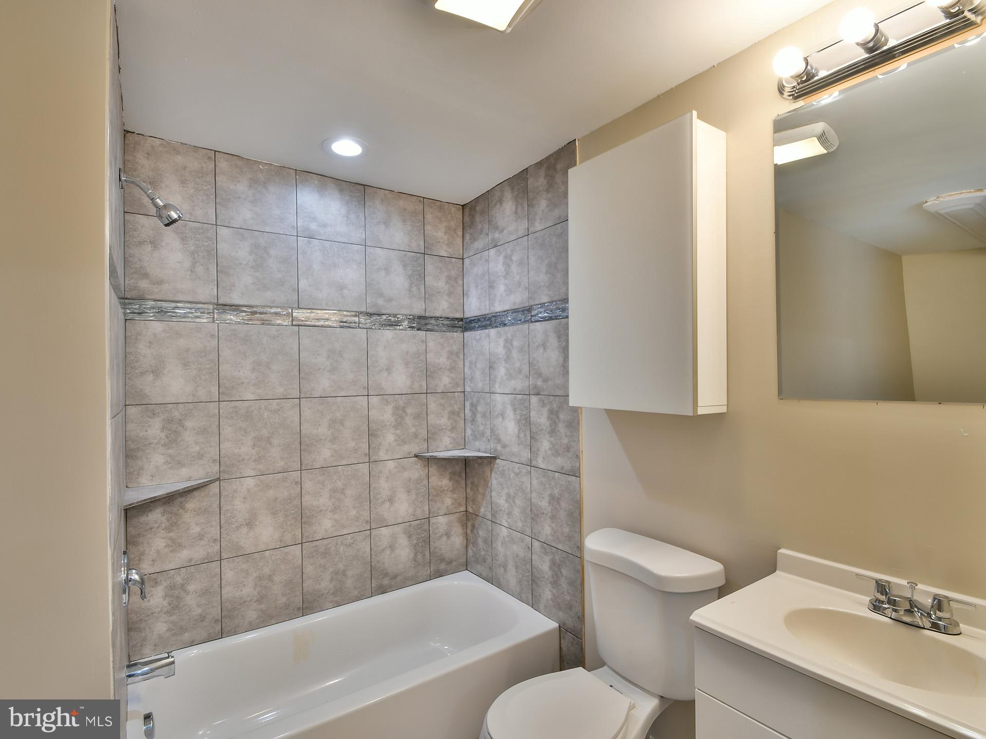 6700 Hudson Street Baltimore, MD 21224 - Photo 30 of 65