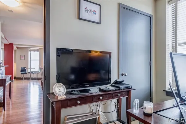 $150,000 | 3608 Gravois Avenue, Unit 6E, St. Louis, MO 63116