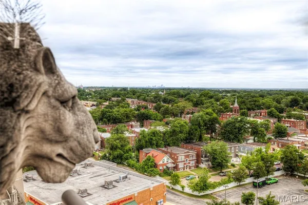 $150,000 | 3608 Gravois Avenue, Unit 6E, St. Louis, MO 63116