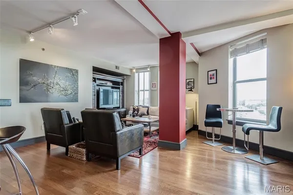 $150,000 | 3608 Gravois Avenue, Unit 6E, St. Louis, MO 63116