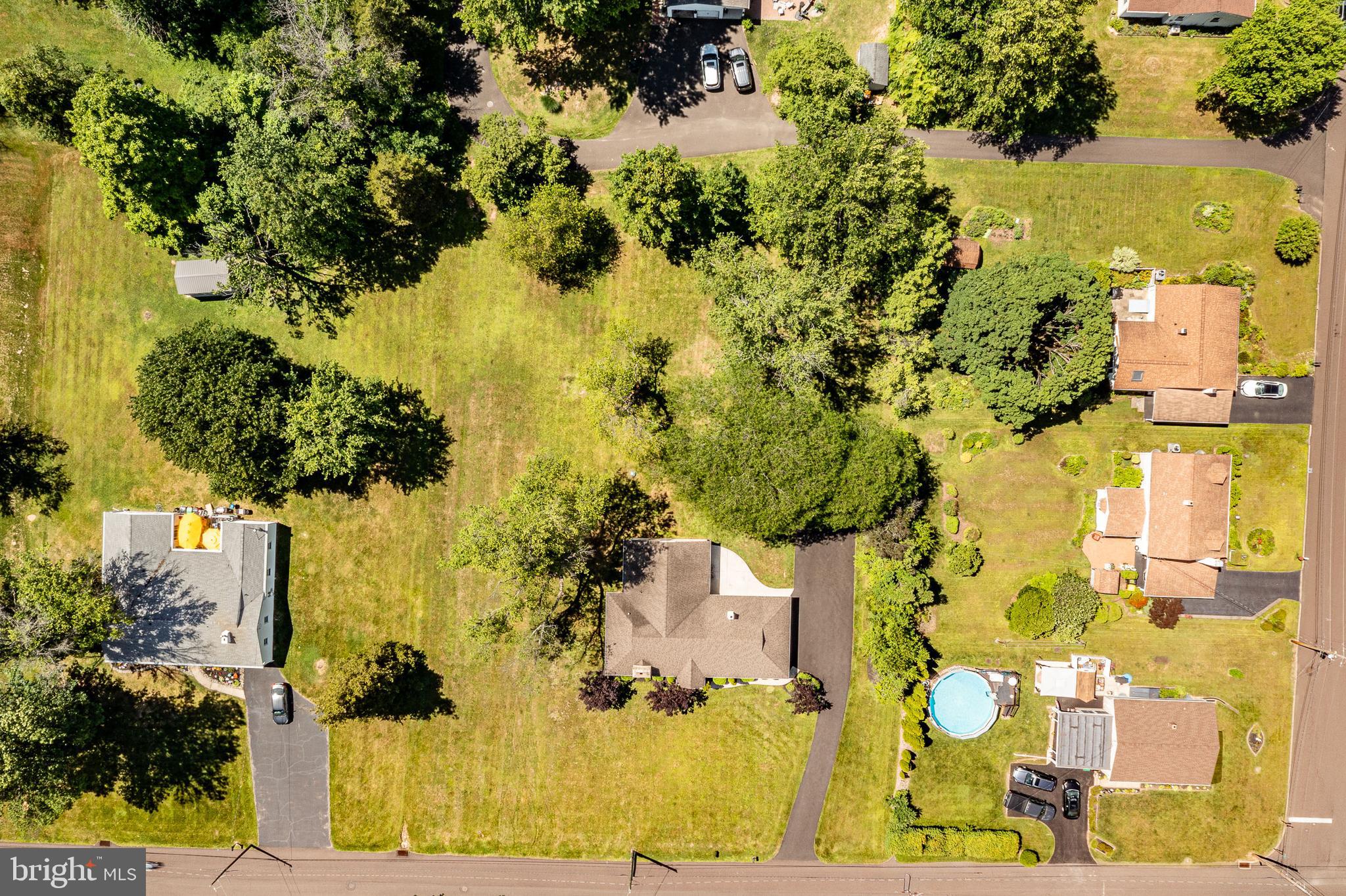 246 Oak Park Road Hatfield, PA 19440 - Photo 34 of 45 an aerial view of residential houses with outdoor space and trees