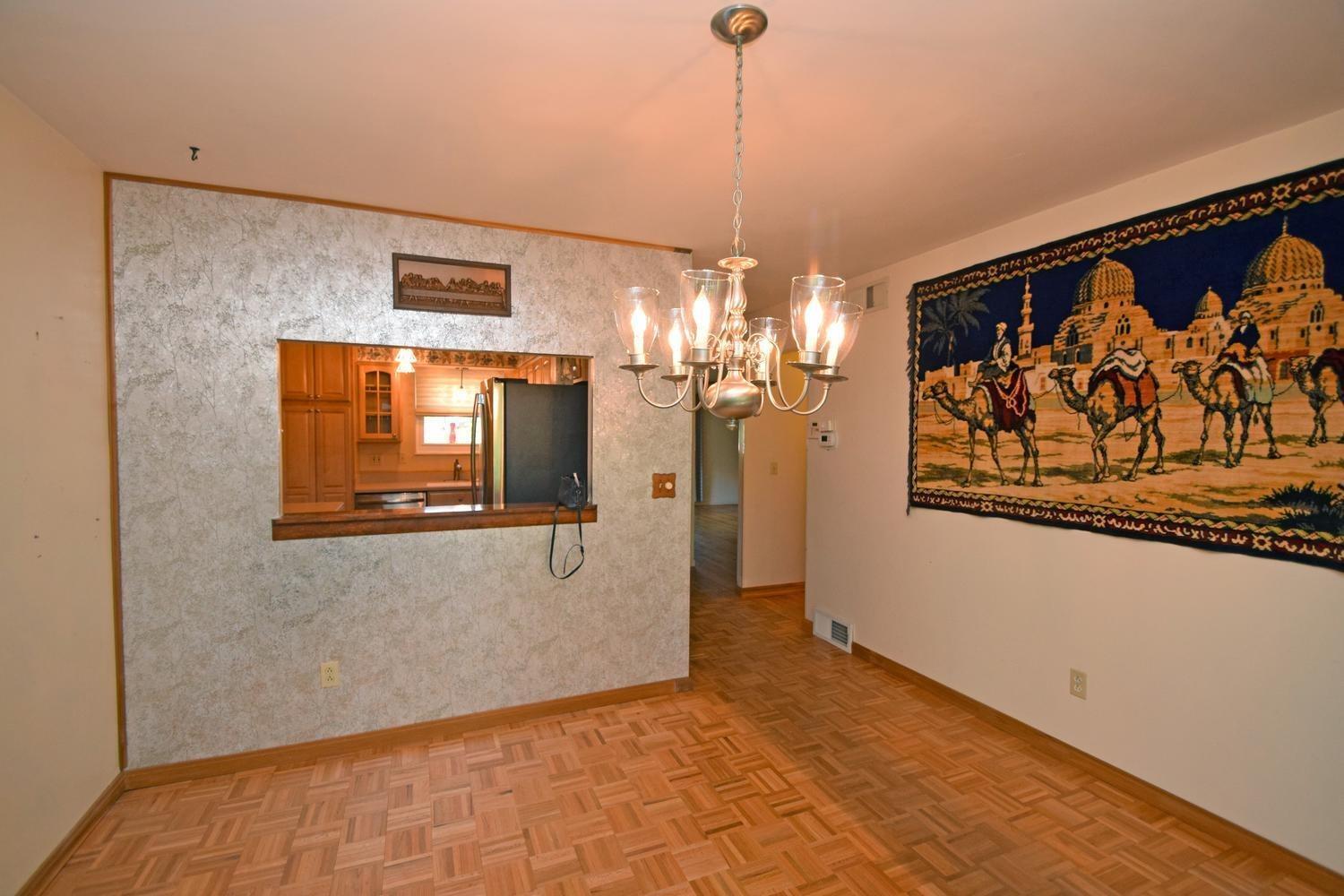 11760 Hanover Road Forest Park, OH 45240 - Photo 7 of 33