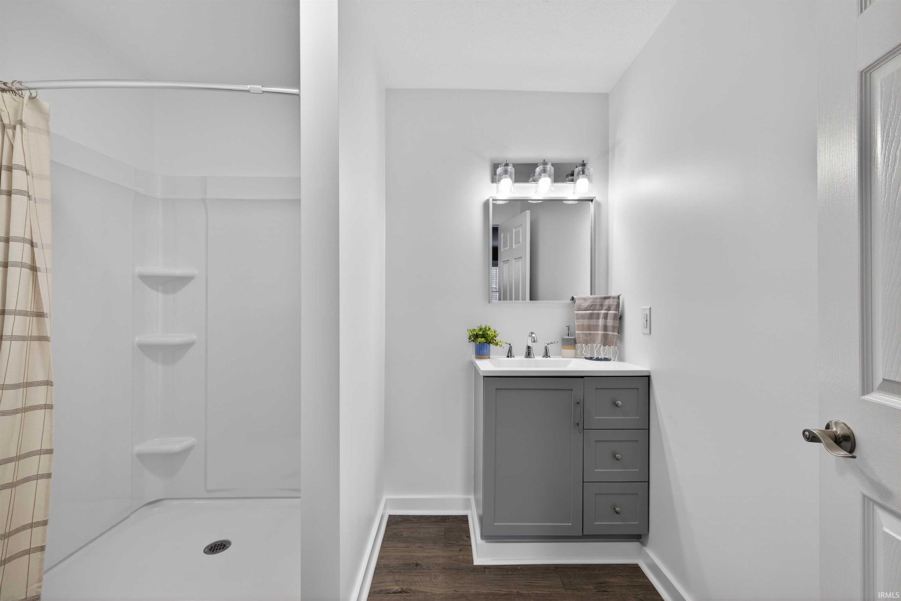 355 South 3rd Street Orleans, IN 47452 - Photo 14 of 36