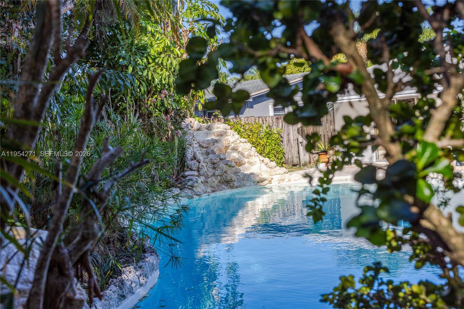 20004 Southwest 82nd Place Cutler Bay, FL 33189 - Photo 17 of 37