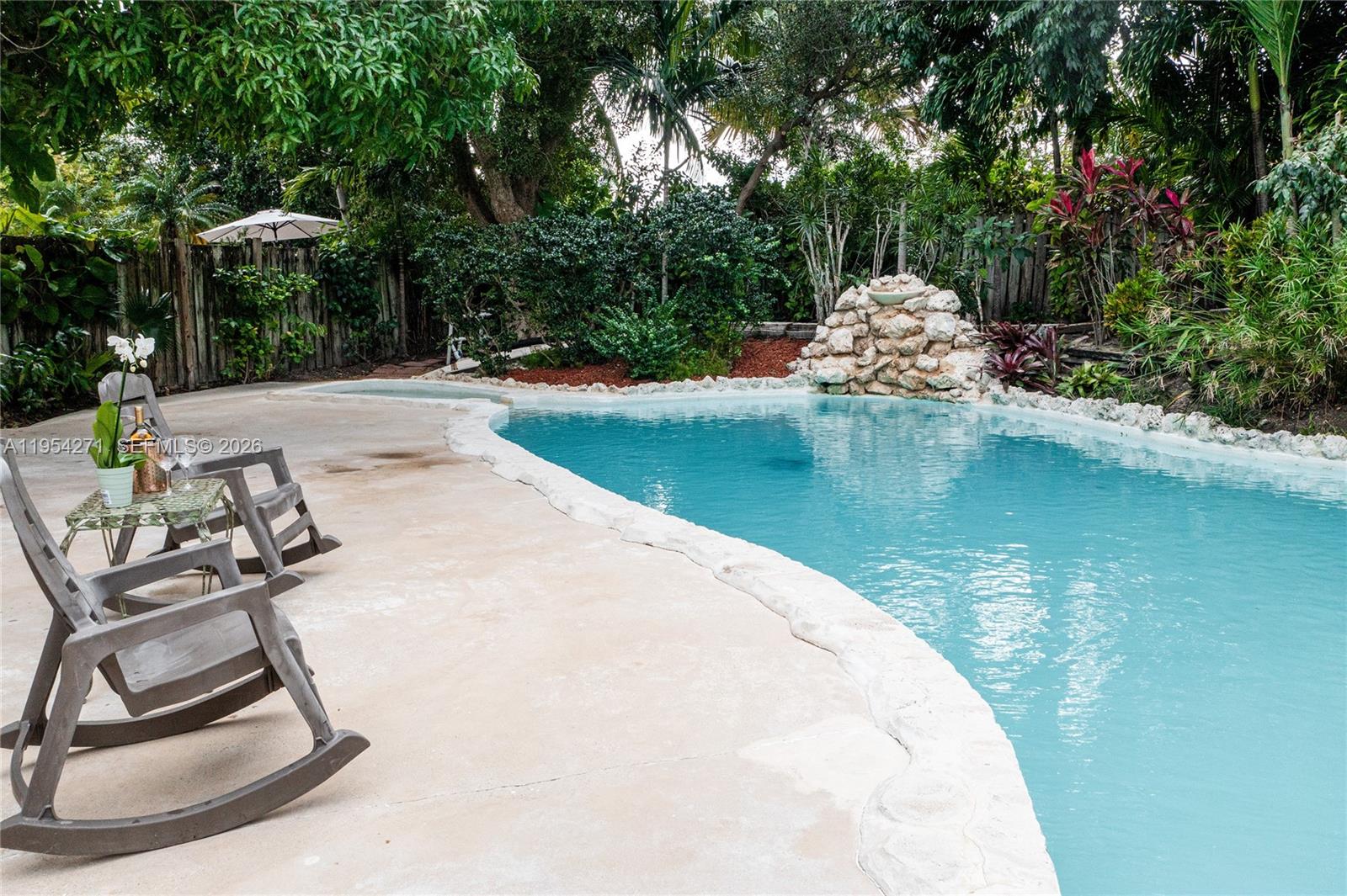 20004 Southwest 82nd Place Cutler Bay, FL 33189 - Photo 18 of 37