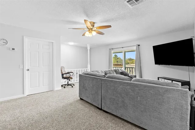 $440,000 | 154 Possum Walk Loop, Huntsville, TX 77340