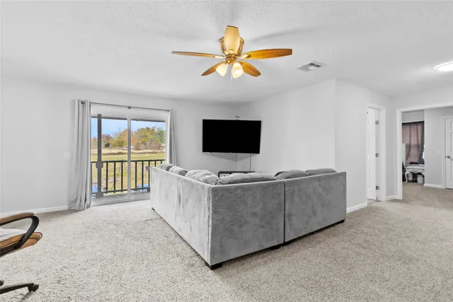 $440,000 | 154 Possum Walk Loop, Huntsville, TX 77340