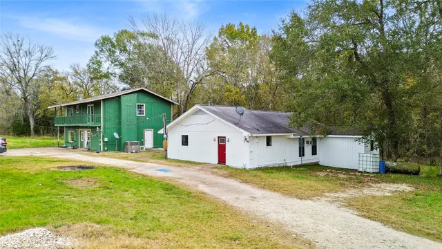 $440,000 | 154 Possum Walk Loop, Huntsville, TX 77340